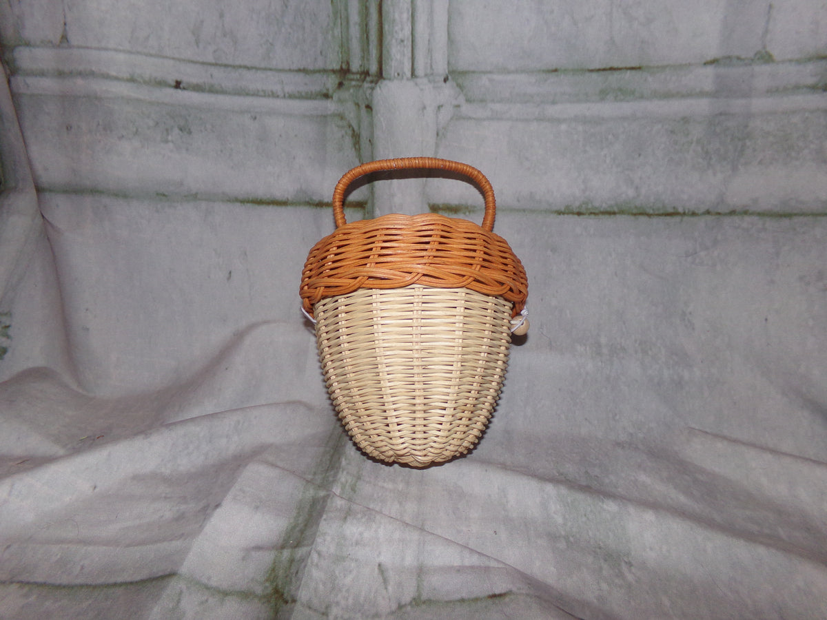 Acorn Purse