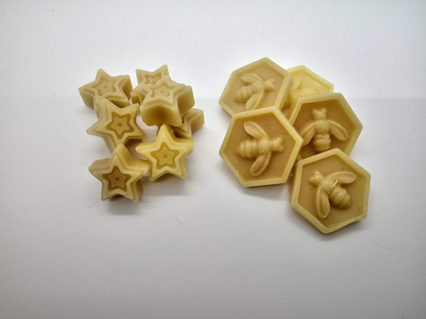 Pure Beeswax Cakes