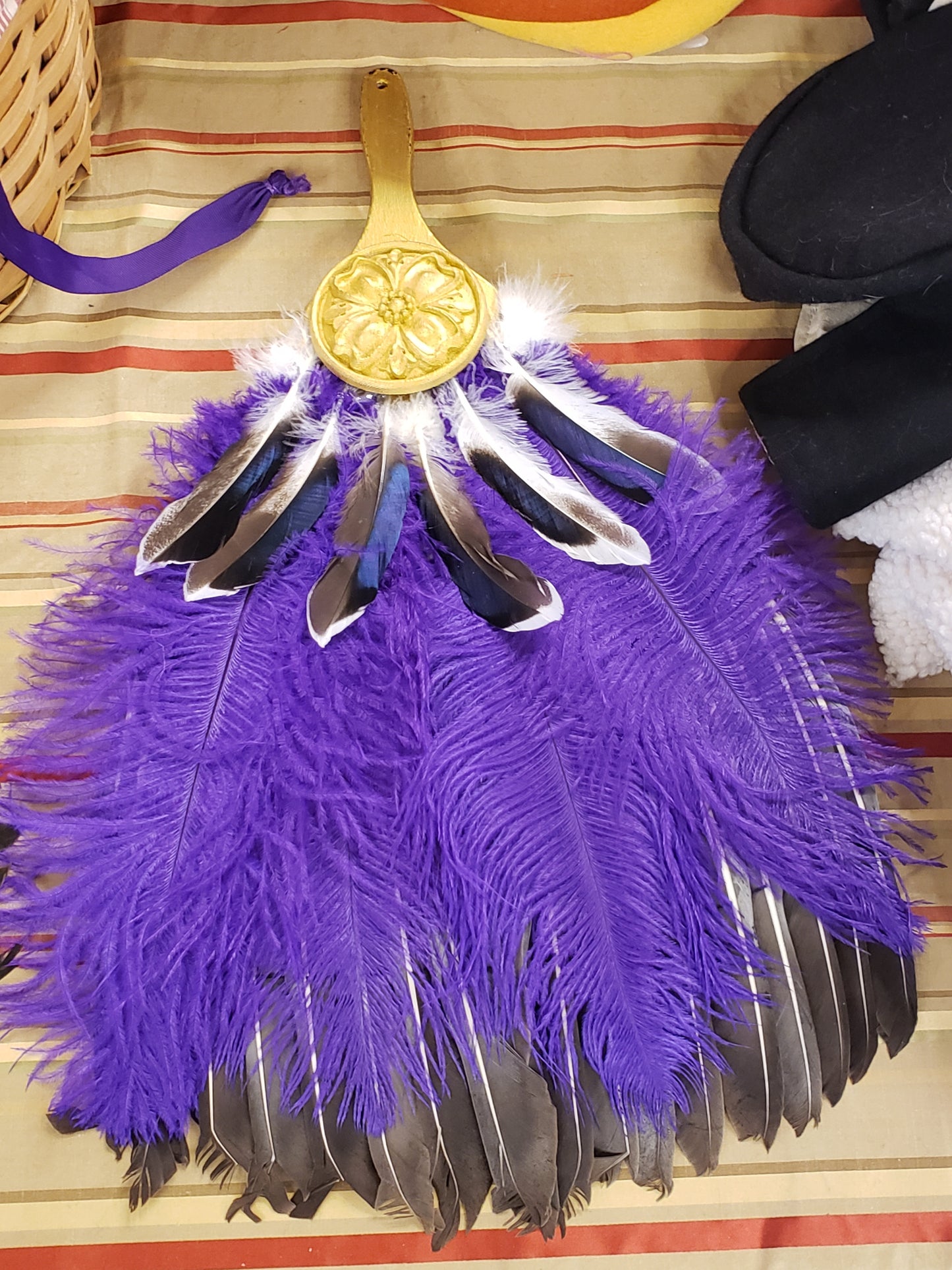 Large Gilded Fan, 3 Layers Of Feathers