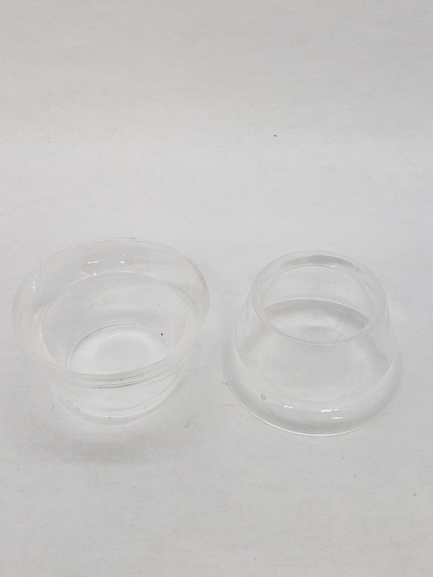 Acrylic Egg Stands for Chicken or Goose Eggs